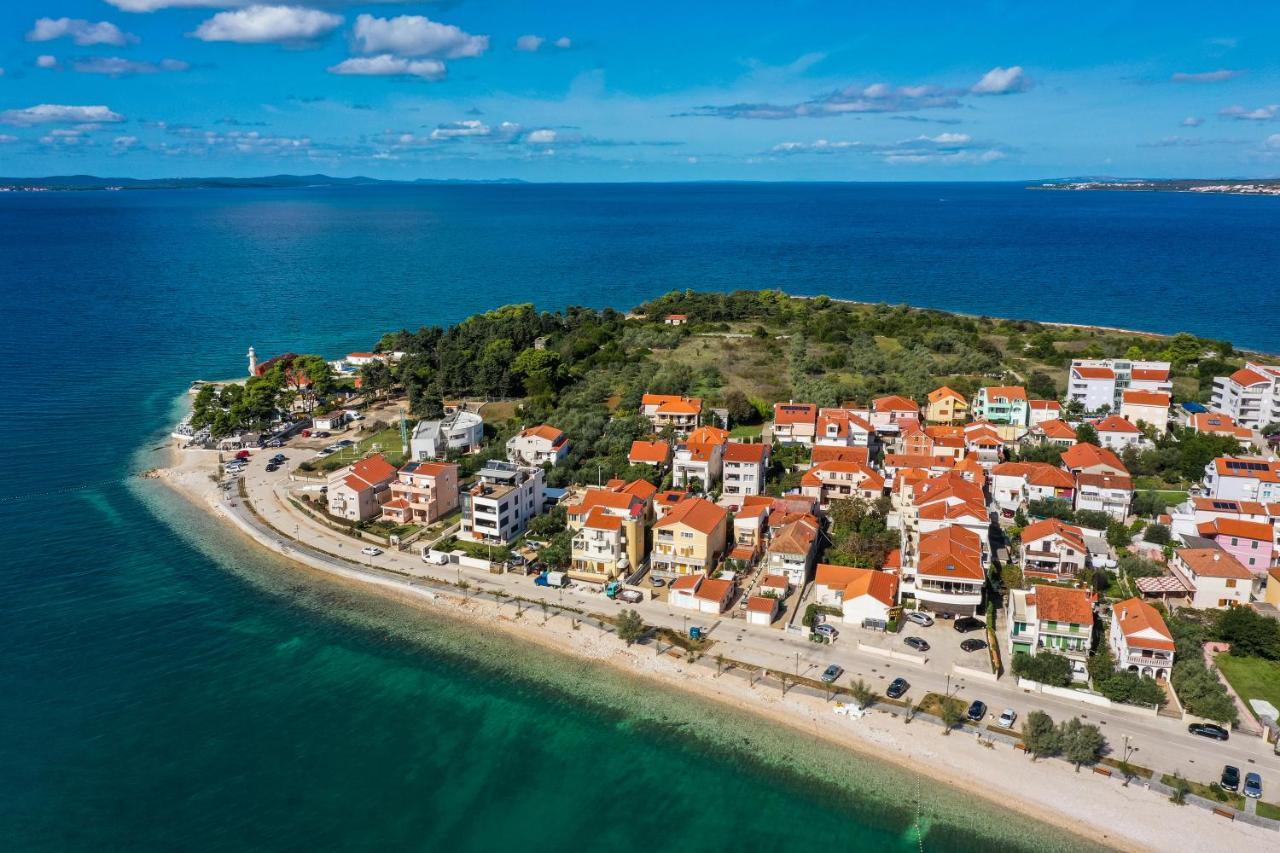 Apartment Puntamika Villa De Rosa - Ground Floor Zadar Zewnętrze zdjęcie